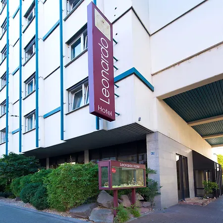 Leonardo Center 4*