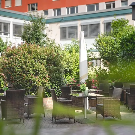 Leonardo Center Hotel