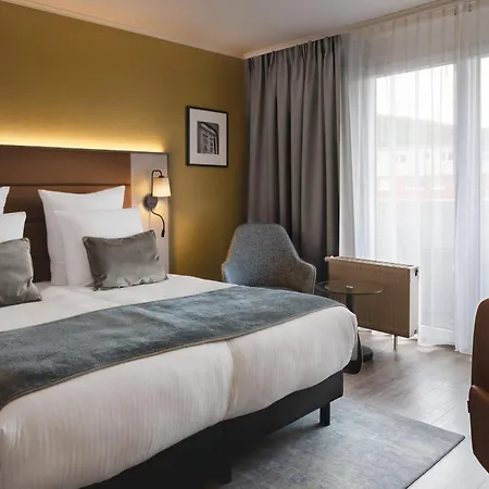 Leonardo Center Hotel 4*