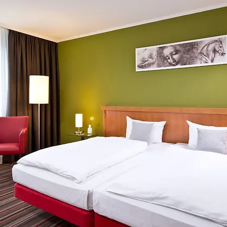 Leonardo Center Hotel 4*