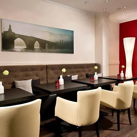 Leonardo Center 4*